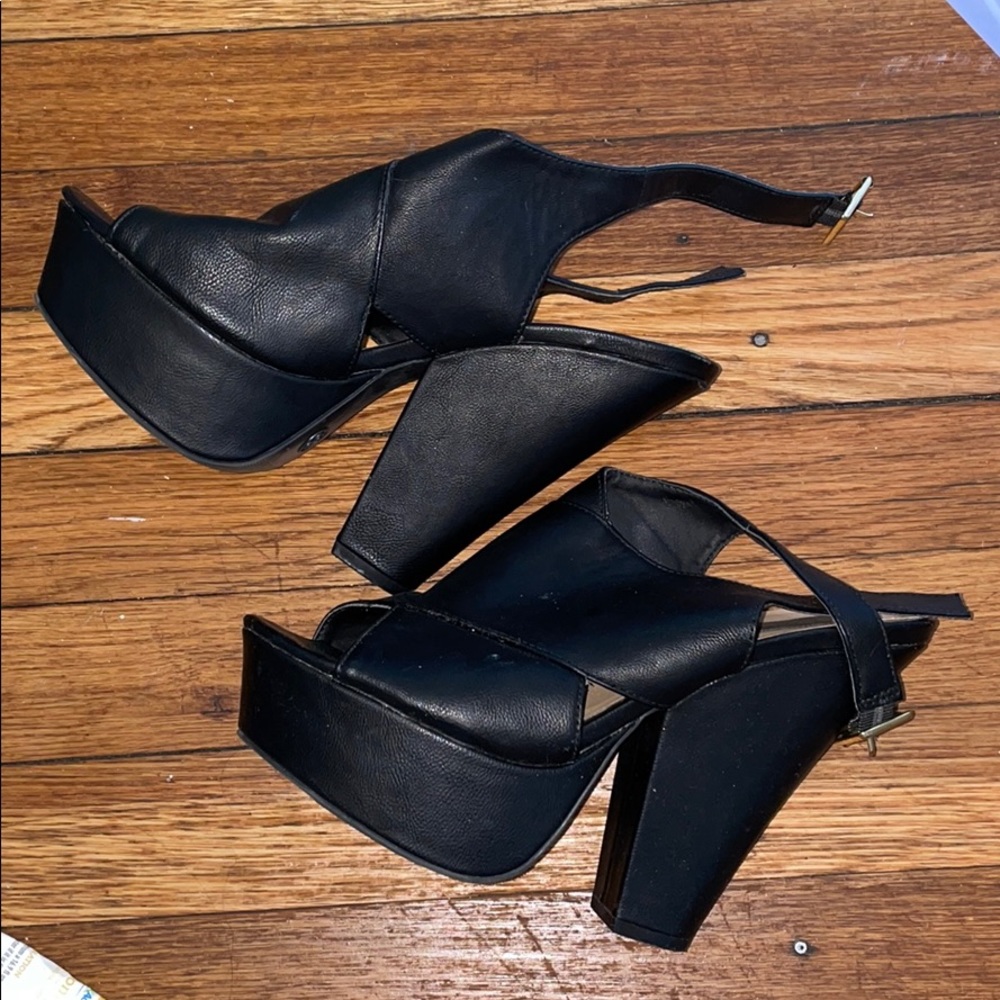 OLSENBOYLE platform shoe open toe